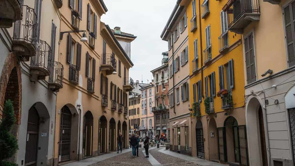 Cobblestone streets with colorful houses in Brera, Milan